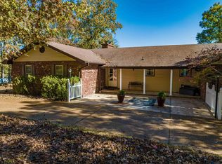 1100 Bear Creek Rd, Evening Shade, AR 72532