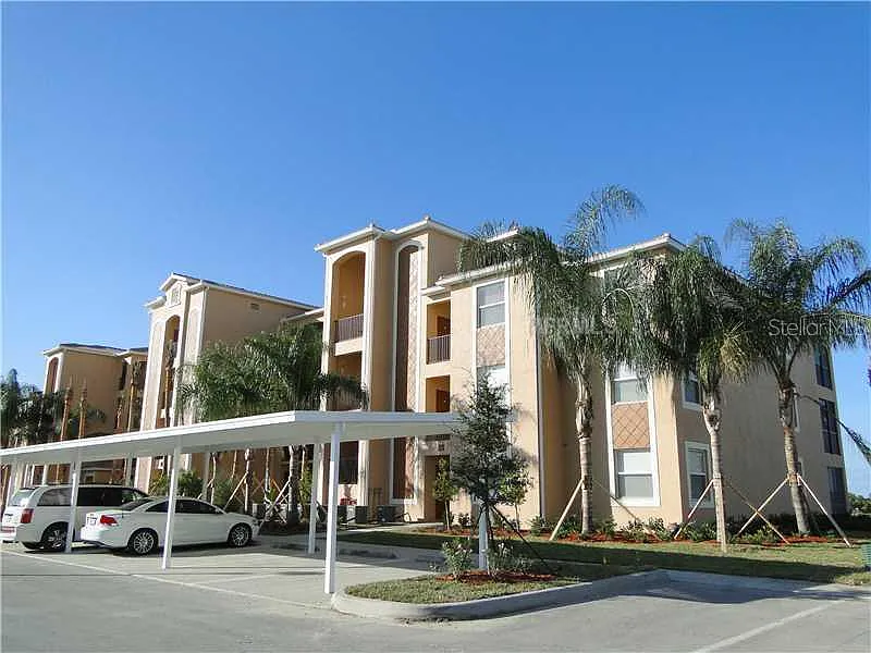 8309 Grand Estuary Trl #206