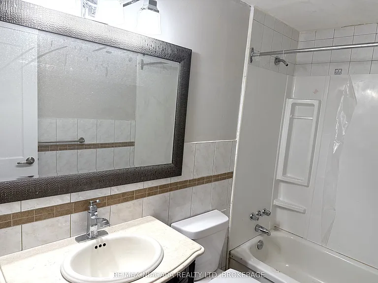 7 Riverview Blvd #104 — Photo 42