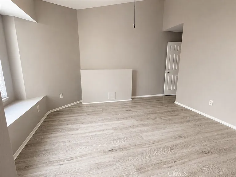 11486 Cardiff Ln — Photo 9