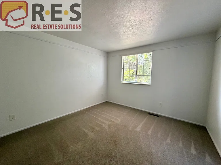 5460 S Rifle St — Photo 5