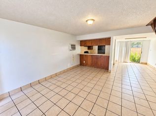 613 Jackson Ave, Bacliff, TX 77518
