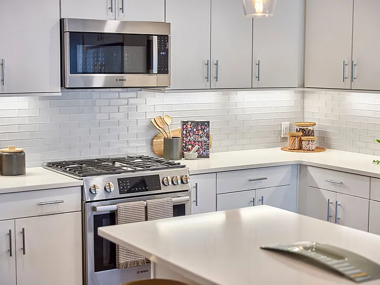 214 Hunt St #306 — Photo 5