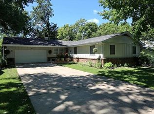 3025 Yale Blvd, Saint Charles, MO