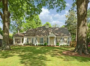 390 Woodmere Ln, Memphis, TN 38117