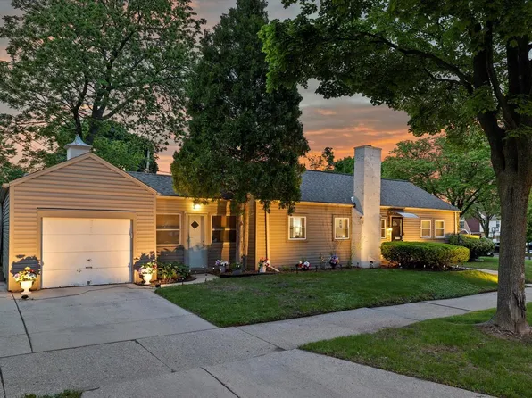 4804 West Roosevelt DRIVE, Milwaukee, WI 53216