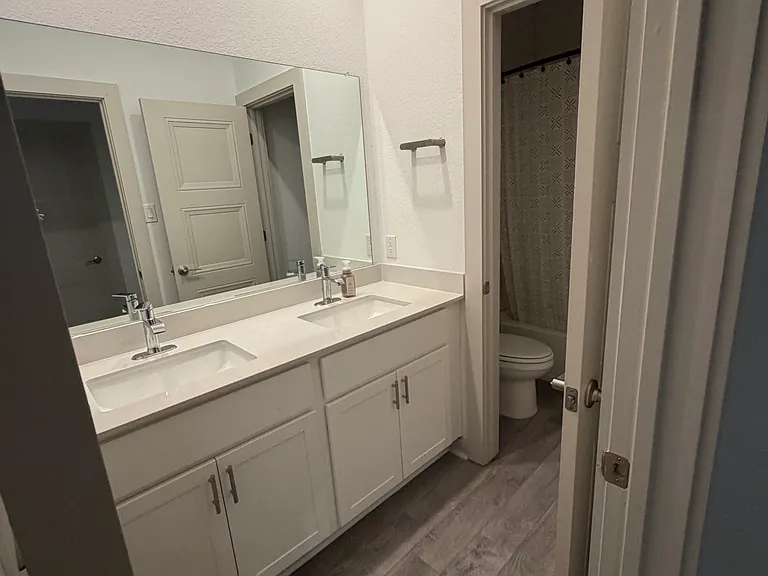 561 Eiseley Dr — Photo 10
