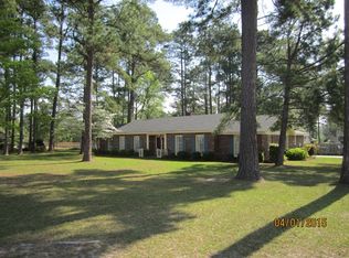 1310 Azalea Way, Nashville, GA 31639