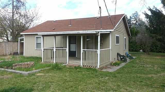 2nd image of 1083 N 60th Ave