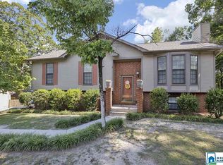 907 5th Ave NW, Alabaster, AL 35007