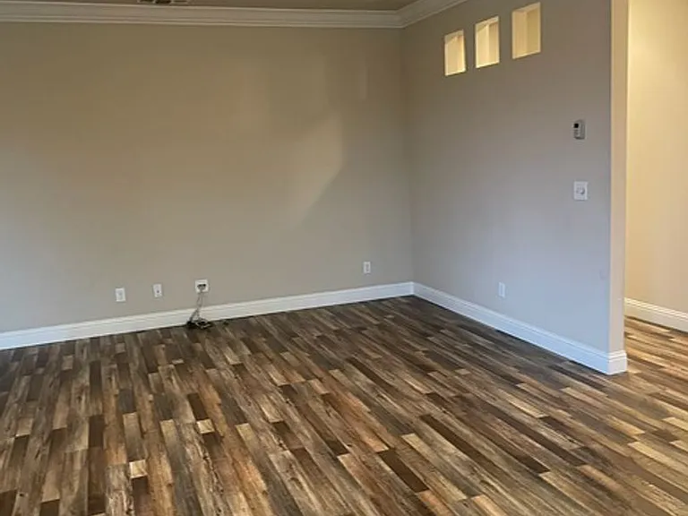 3491 Carlsbad Ln — Photo 3