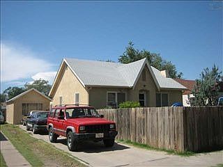 1st image of 1106 N Lea Ave