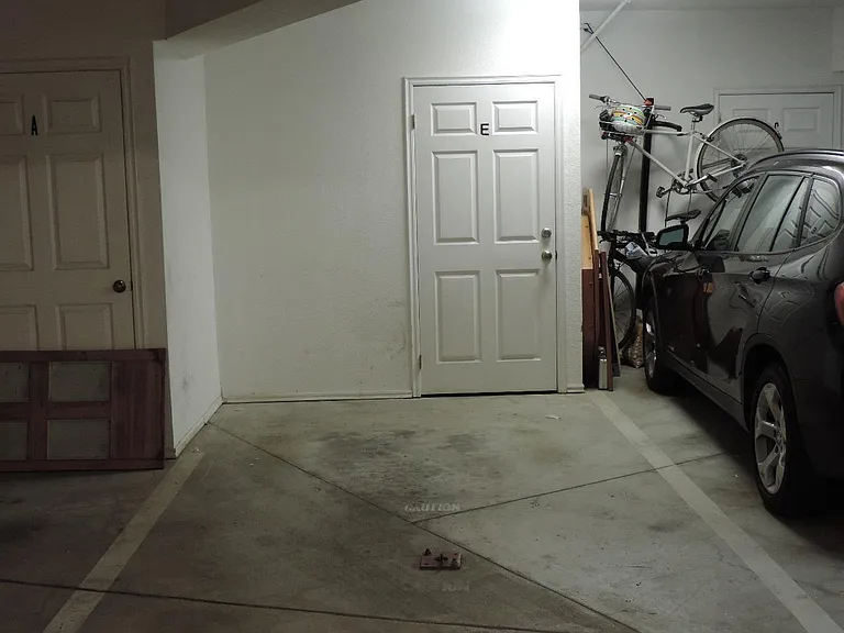481 Clementina St #E — Photo 13