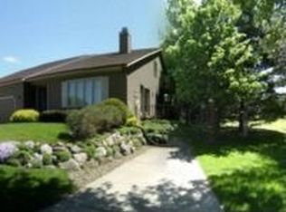 1633 Sapphire Way, Sun Prairie, WI 53590