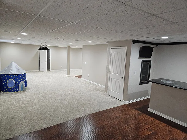 6686 Solana Dr — Photo 20
