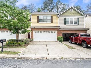1084 Treymont Ln, Lawrenceville, GA 30045