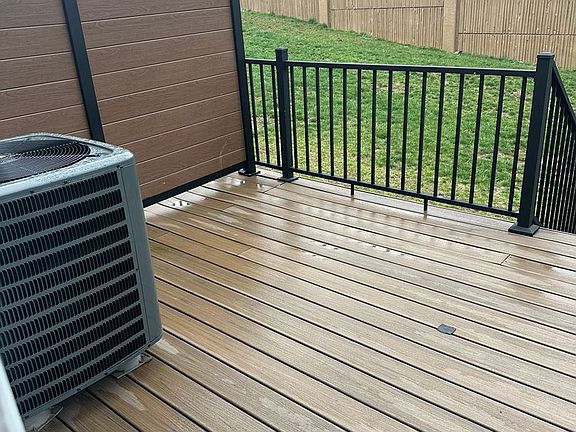4th image of 1285 Colonial Rd APT 18
