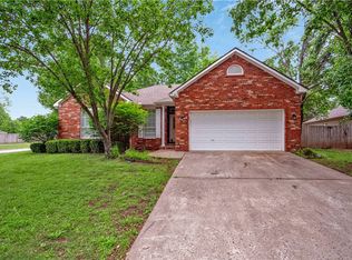 3021 Birch Pl, Springdale, AR 72762