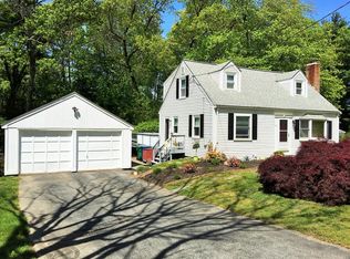 6 Luther Rd, Burlington, MA 01803