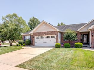 448 Bandmour Pl, O'Fallon, IL 62269