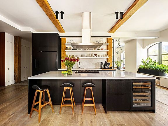 2nd image of 20 Henry St #4BCS