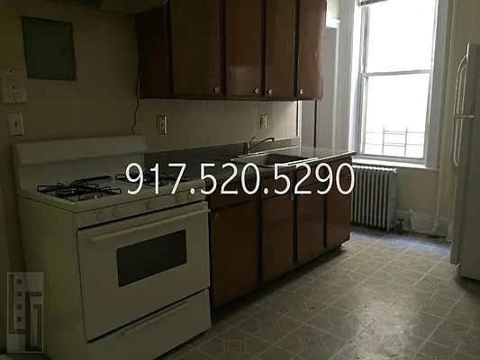 Rented by Loom Group | media 27