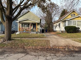 15407 Ridpath Ave, Cleveland, OH 44110