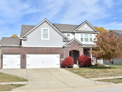 6110 Golden Eagle Dr, Zionsville, IN, 46077