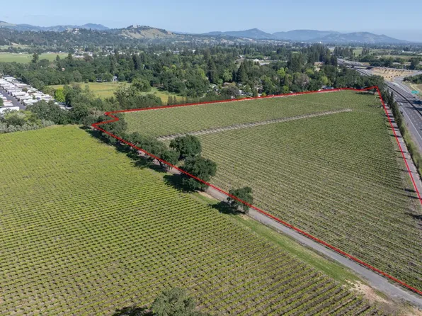 500 Mark West Station Road, Windsor, CA 95492