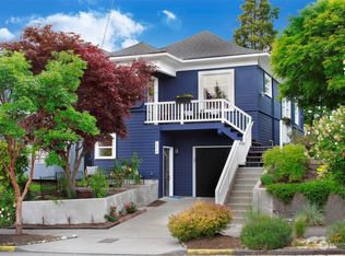 5518 Kenwood Pl N, Seattle, WA 98103