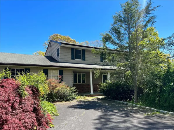 189 Candlewood Path, Dix Hills, NY 11746
