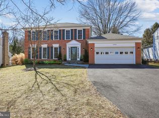 12608 Falconbridge Dr, Gaithersburg, MD 20878