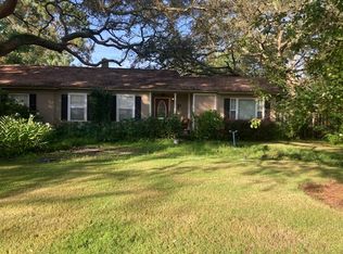 135 Jones St, Jesup, GA 31545