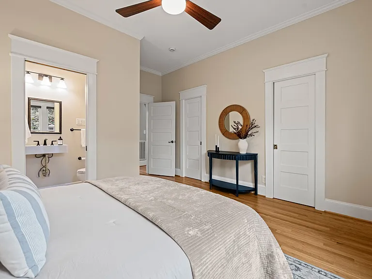 2502 Englewood Ave — Photo 25