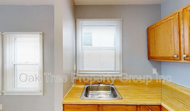 2308 Foothill Blvd #16 — Photo 6