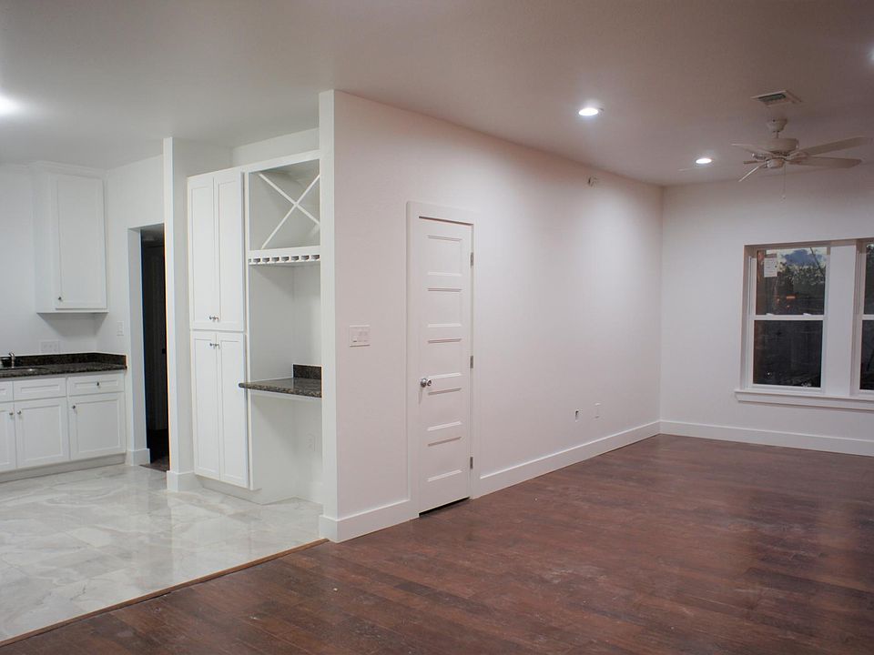 2nd image of 123 W Defee Ave #5