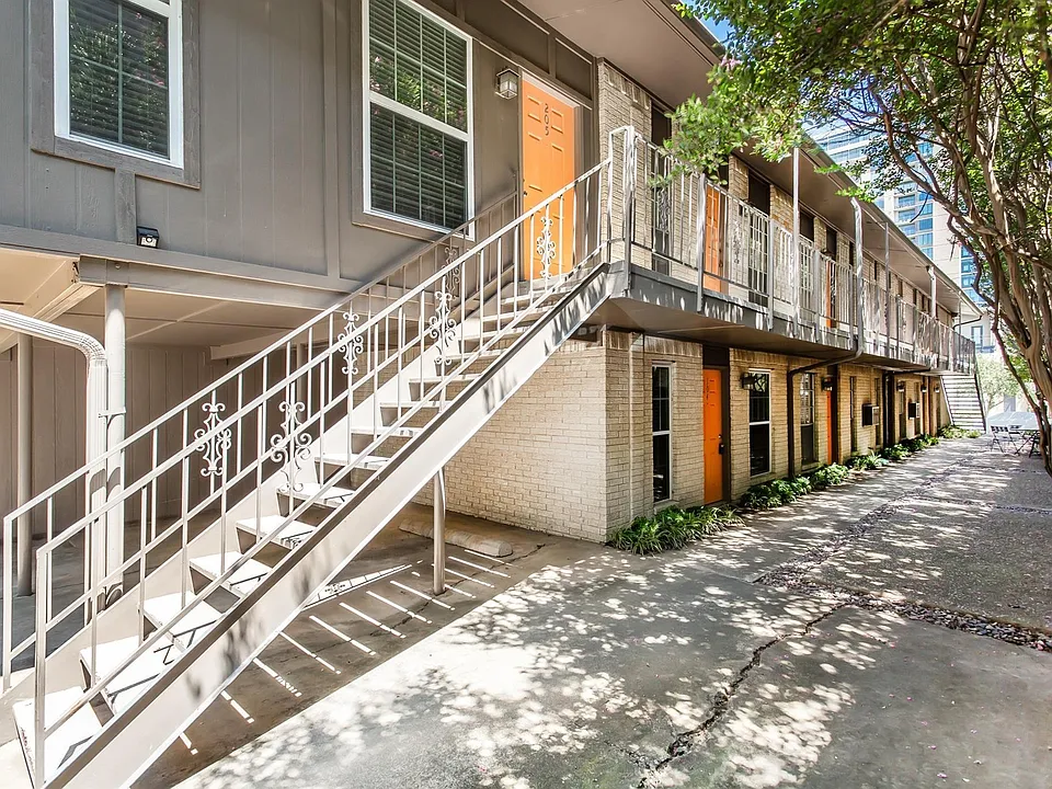 4319 McKinney Ave #103