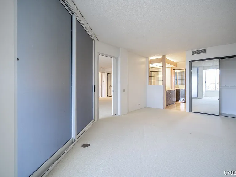 1212 Nuuanu Ave #3903 — Photo 25