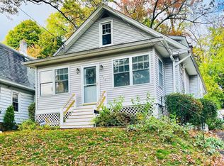 220 Summit Ave, Willow Grove, PA 19090