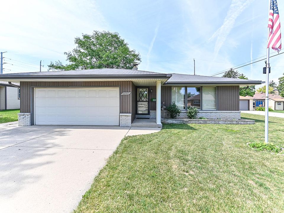 4445 South 15th STREET, Milwaukee, WI 53221 Zillow