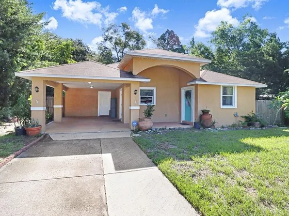 1131 Dogwood Ave, Tampa, FL 33613