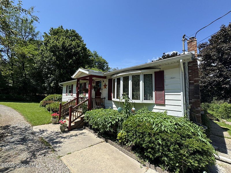 2nd image of 2541 Northline Road