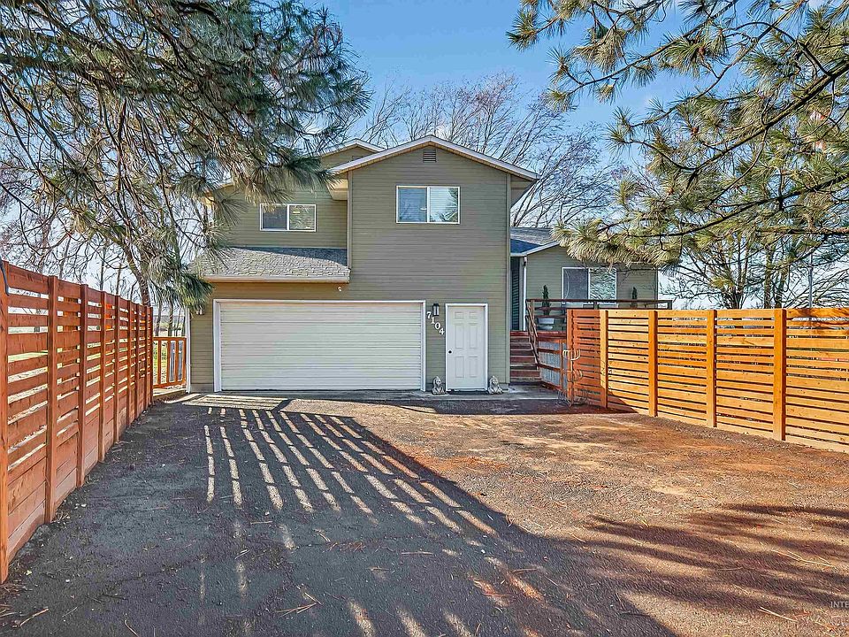 1st image of 7104 Hepton Ln