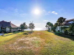 35 N Sunset Harbour, Freeport, FL 32439