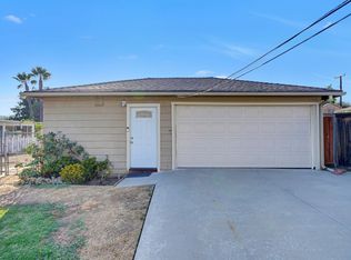 425 1/2 Laurel Ave #BACK, Brea, CA 92821