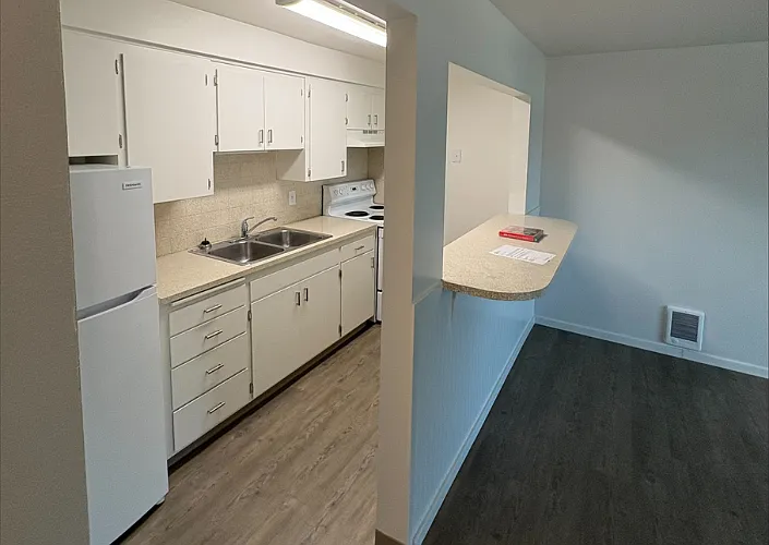 6315 N Washington St #B — Photo 4