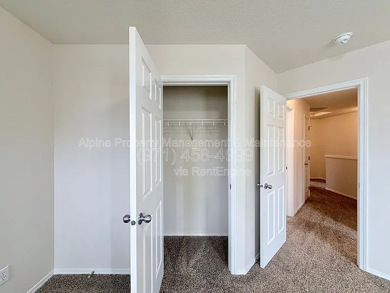 1914 27th Ave — Photo 25