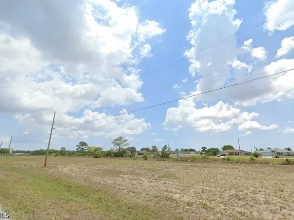 1224 NE 19th Pl, Cape Coral, FL 33909