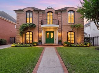 3741 Robinhood St, Houston, TX 77005
