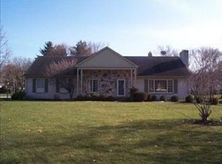 10910 Tanager Trl, Brecksville, OH